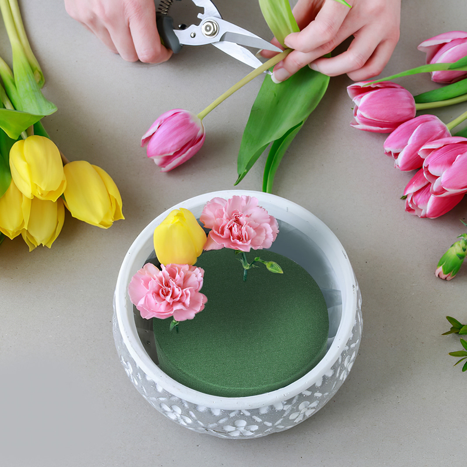 4Pcs Round Floral Foam Flower  - Supply For Florist 리뷰 및 가격